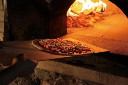 ピザ窯 石窯 を手作りしたい 費用を抑える方法は